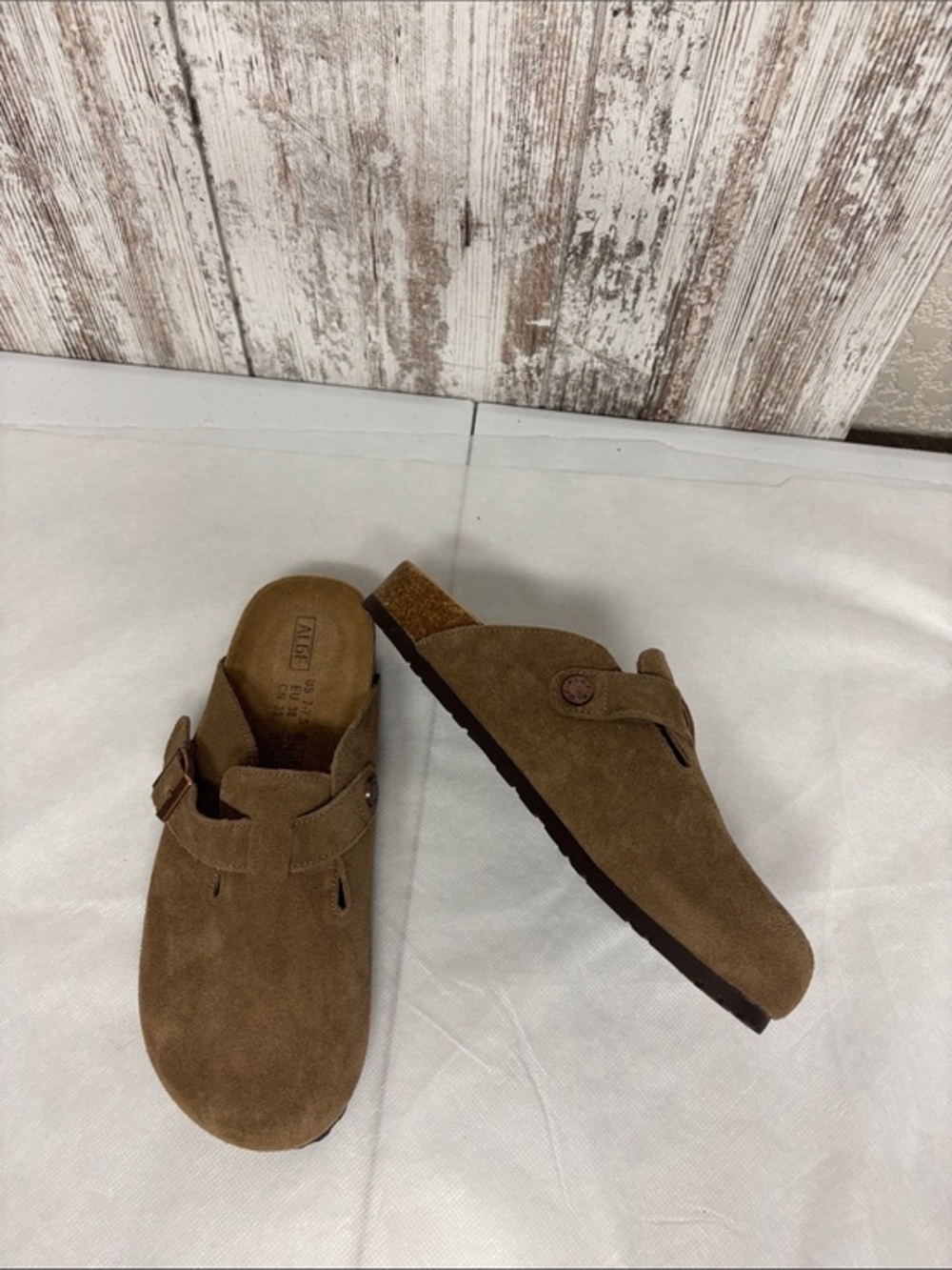 Women’s Suede Slip-On Clog in Brown